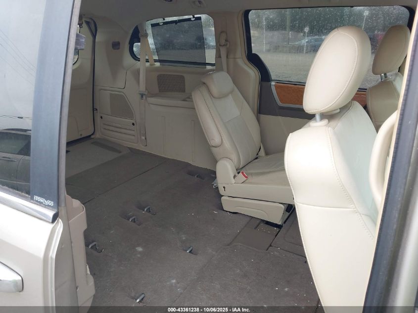 2008 Chrysler Town & Country Limited VIN: 2A8HR64X28R636965 Lot: 43361238