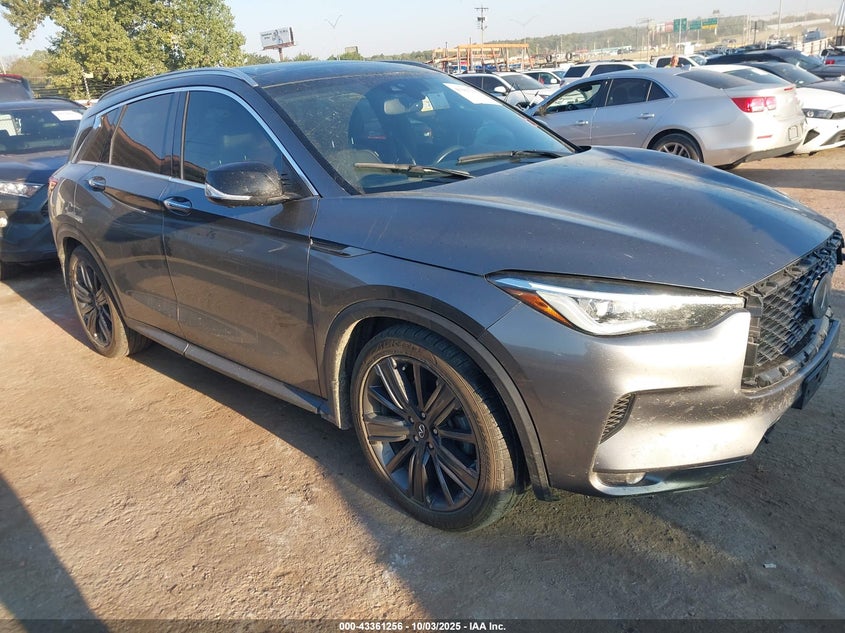 INFINITI QX50 ESSENTIAL AWD