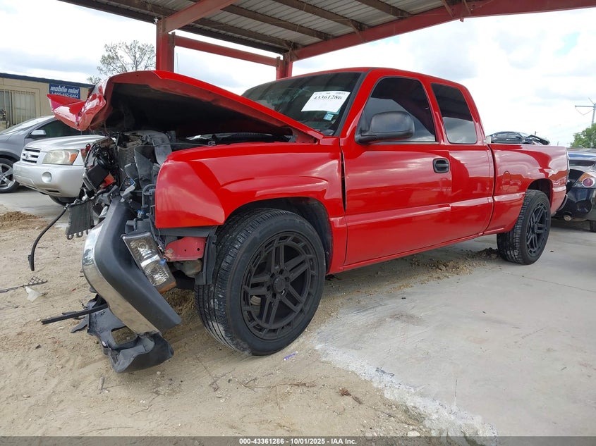 2GCEC19VX31183370 2003 CHEVROLET SILVERADO photo no. 2