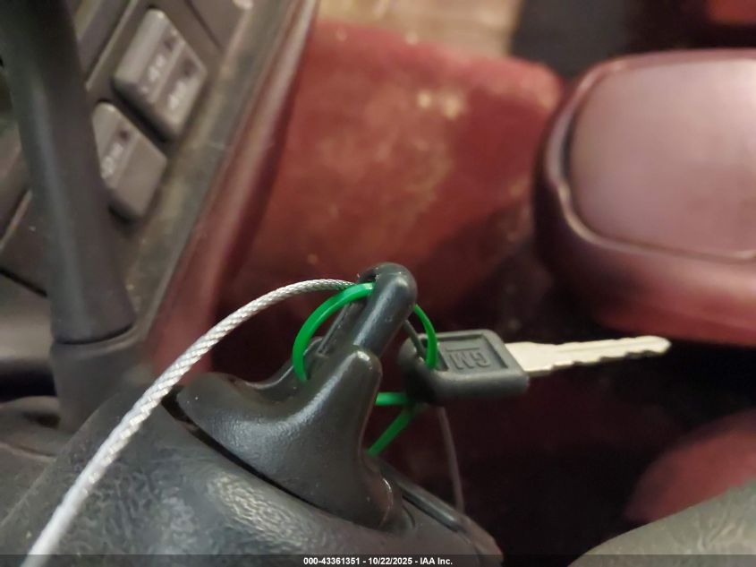 1997 Chevrolet K1500 Fleetside VIN: 1GCEK19R9VE256929 Lot: 43361351