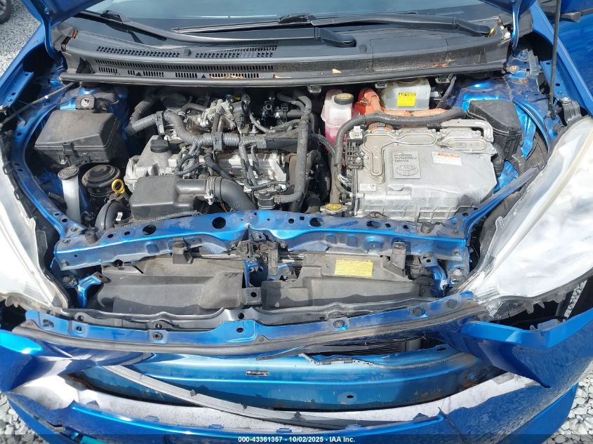 2013 Toyota Prius C Four VIN: JTDKDTB38D1058363 Lot: 43361357