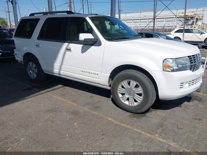 LINCOLN NAVIGATOR