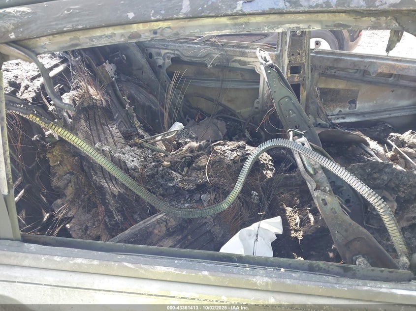 2013 CHRYSLER 200 TOURING - 1C3CCBBB3DN702258