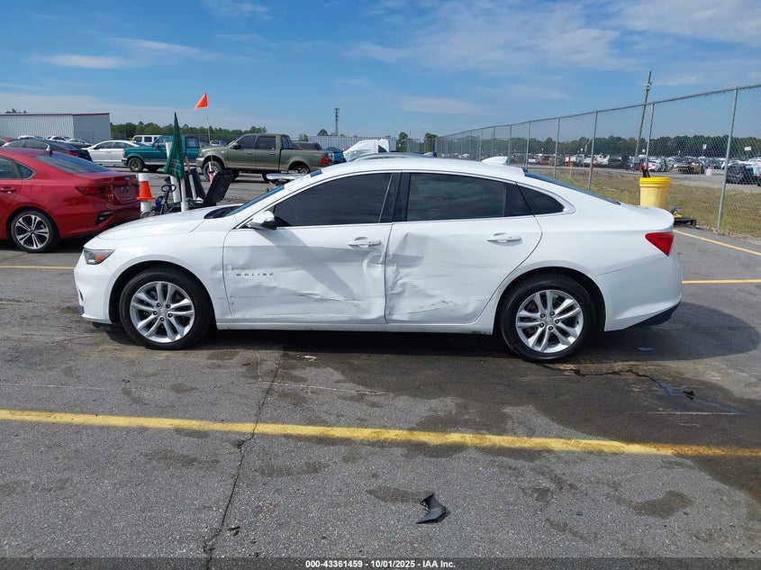 2018 CHEVROLET MALIBU LT - 1G1ZD5ST0JF264360