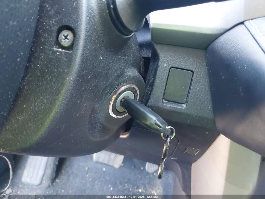 2018 Toyota Rav4 Xle VIN: 2T3RFREV7JW802928 Lot: 43361544