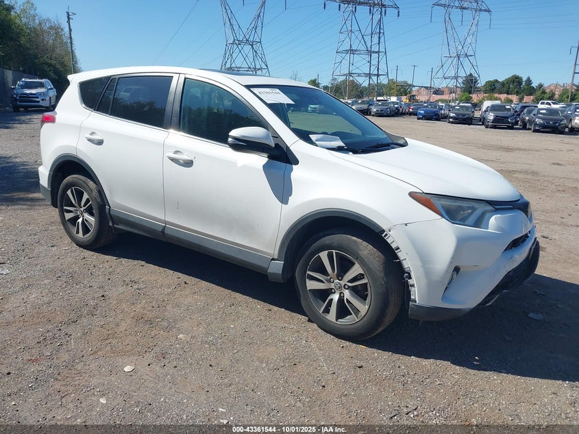 2018 TOYOTA RAV4 XLE - 2T3RFREV7JW802928