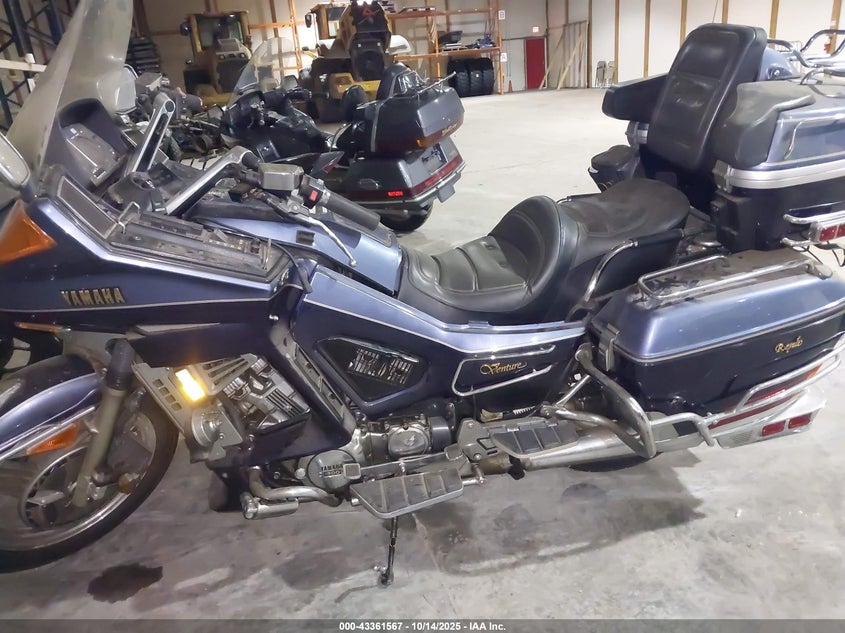 1992 Yamaha Xvz13 D VIN: JYA1NLE08NA045166 Lot: 43361567