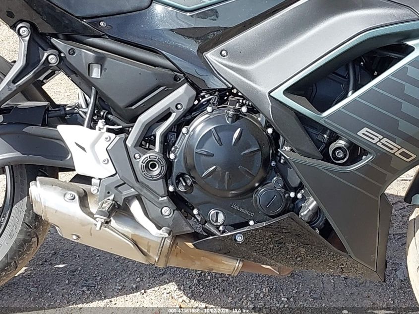 2025 Kawasaki Ex650 P VIN: ML5EXEP15SDAG6299 Lot: 43361586