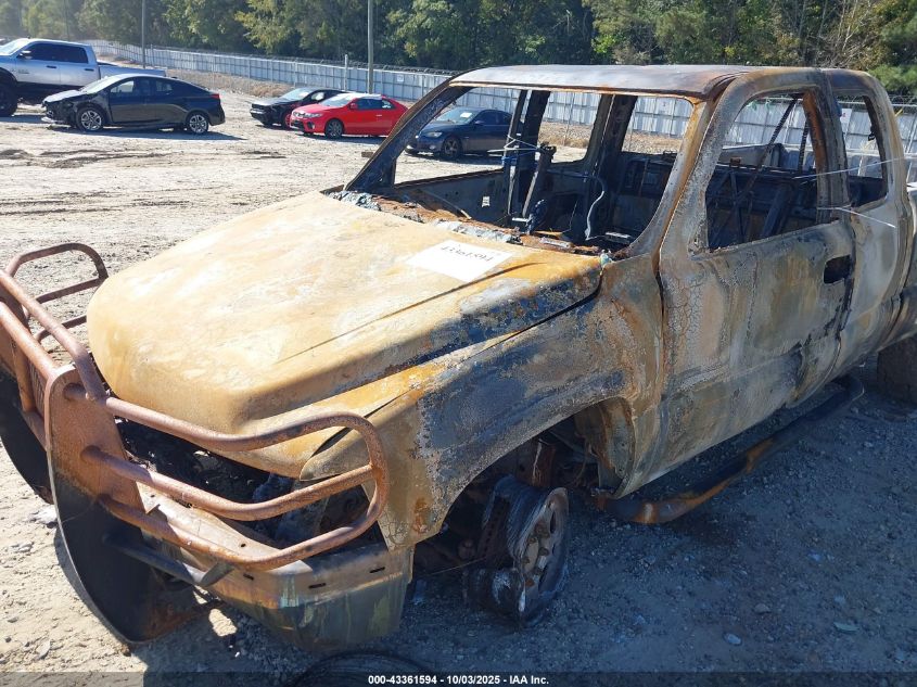 2001 Chevrolet Silverado 2500Hd Ls VIN: 1GCHK29131E335780 Lot: 43361594