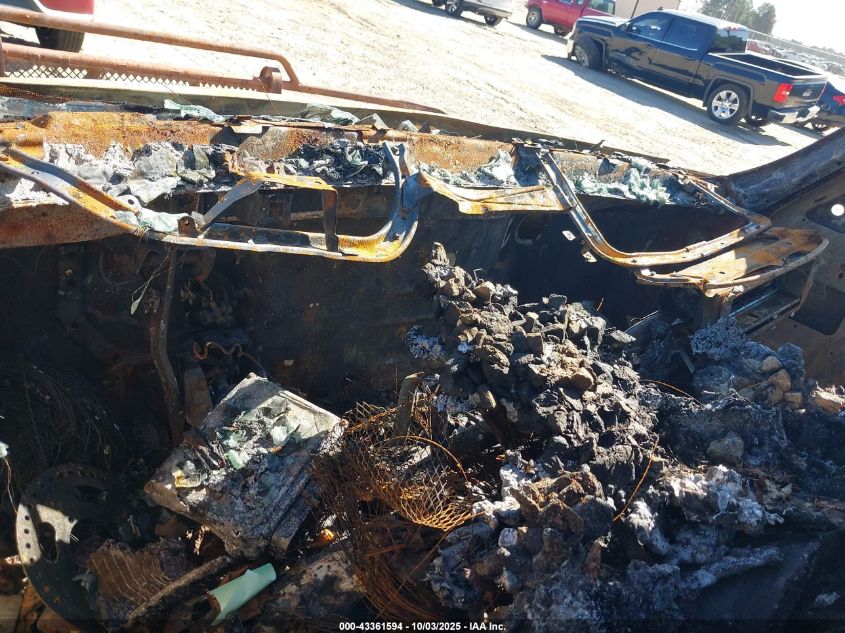 2001 Chevrolet Silverado 2500Hd Ls VIN: 1GCHK29131E335780 Lot: 43361594