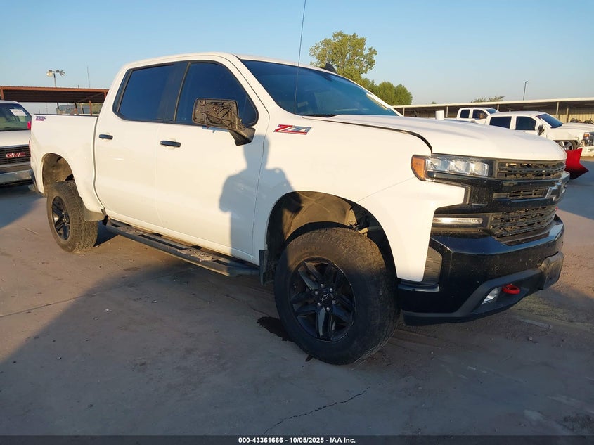 CHEVROLET SILVERADO 1500 4WD SHORT BED LT TRAIL BOSS