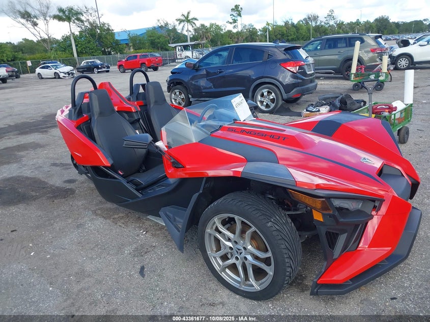 57XAAPHD8N8147829 2022 Polaris Slingshot Sl auction photo 1