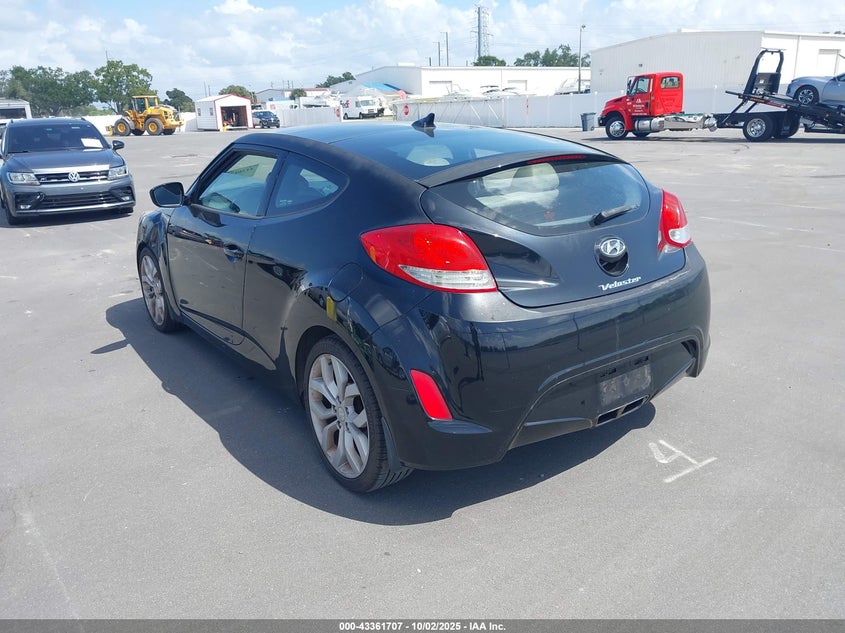 2013 HYUNDAI VELOSTER BASE W/GRAY - KMHTC6AD9DU119443