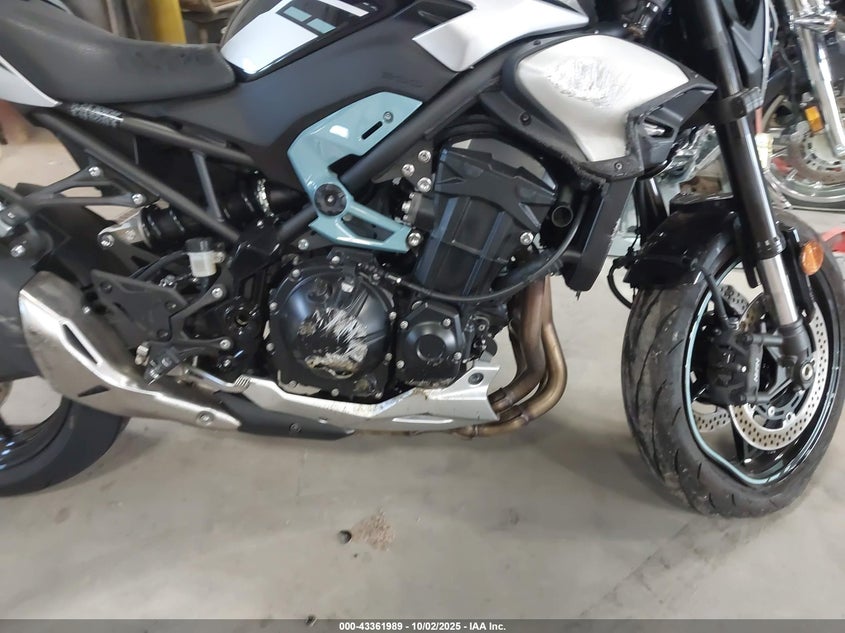 2025 Kawasaki Zr900 S VIN: ML5ZRDS17SDA01004 Lot: 43361989