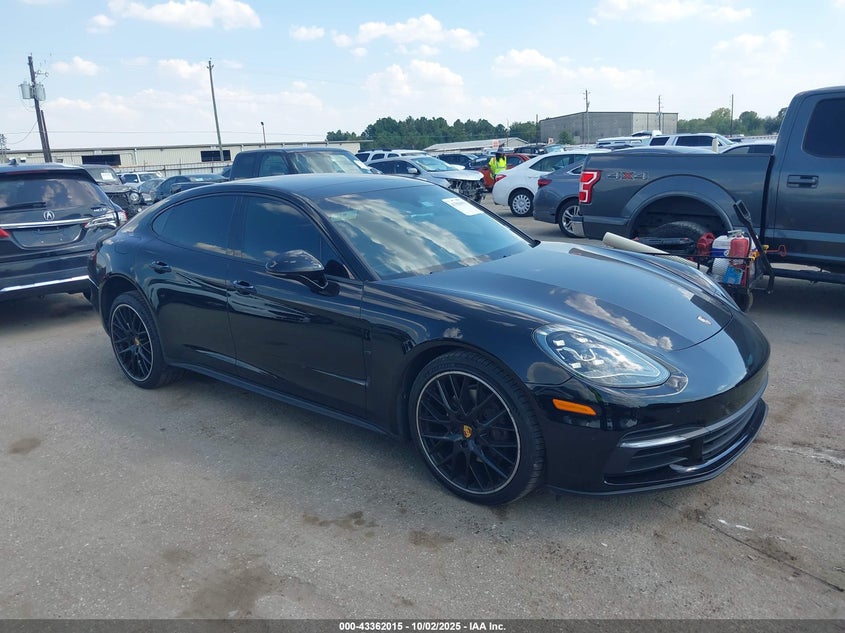 2018 PORSCHE PANAMERA - WP0AA2A77JL102081