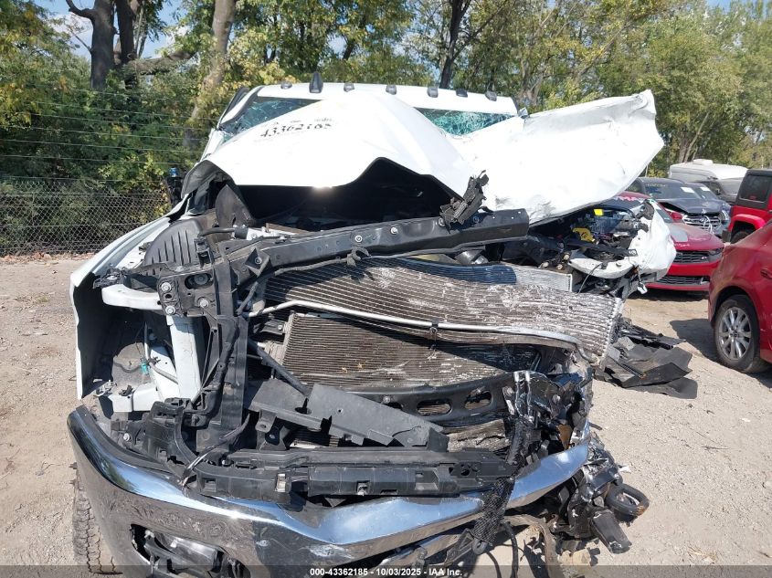 2022 Ram 3500 Big Horn 4X4 8' Box VIN: 3C63RRHL9NG416502 Lot: 43362185