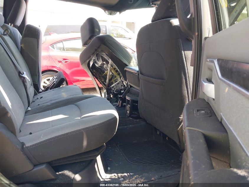 2022 Ram 3500 Big Horn 4X4 8' Box VIN: 3C63RRHL9NG416502 Lot: 43362185