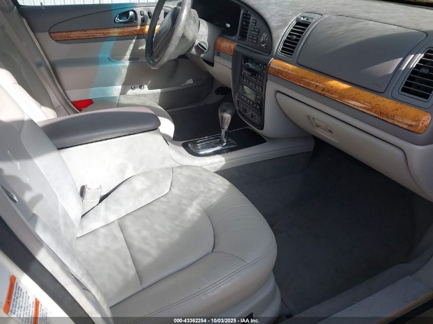 1LNHM97V0XY693527 1999 LINCOLN CONTINENTAL photo no. 5