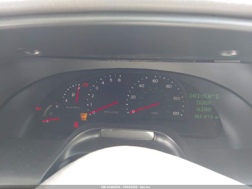 1999 Lincoln Continental VIN: 1LNHM97V0XY693527 Lot: 43362254