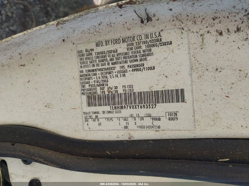 1999 Lincoln Continental VIN: 1LNHM97V0XY693527 Lot: 43362254
