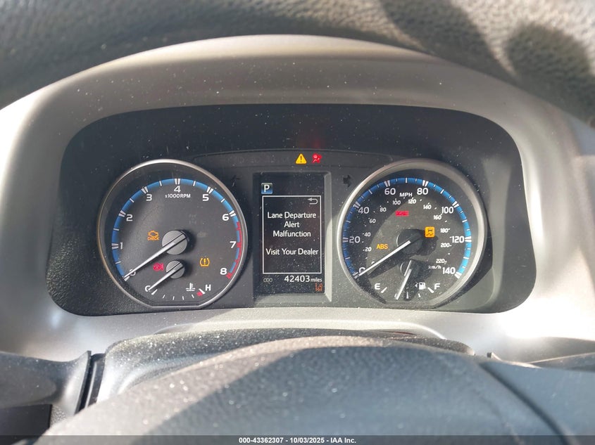 2018 TOYOTA RAV4 LE - 2T3ZFREV1JW500390