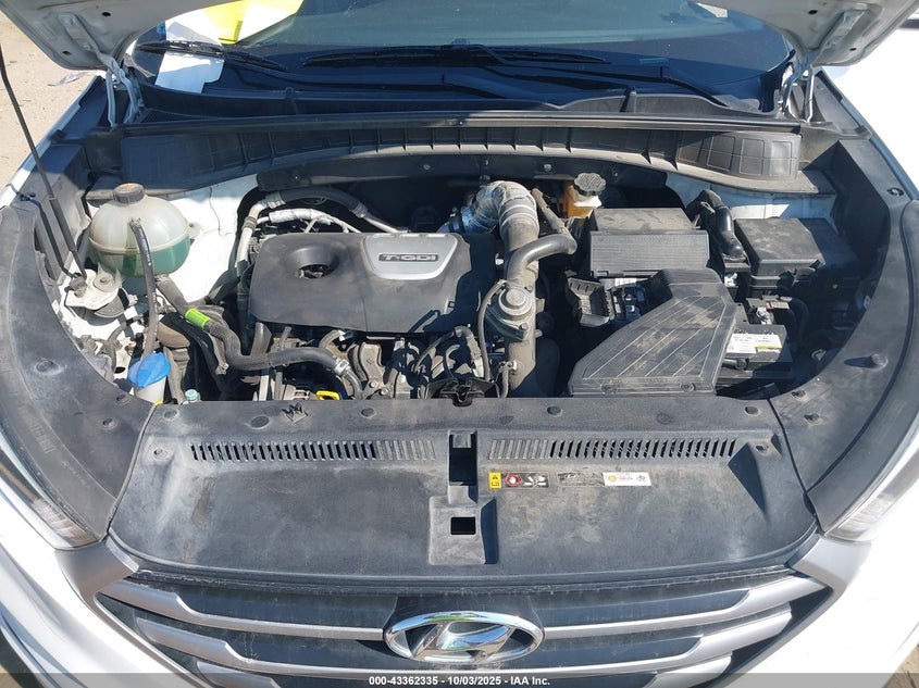 2017 HYUNDAI TUCSON VALUE - KM8J33A28HU581423