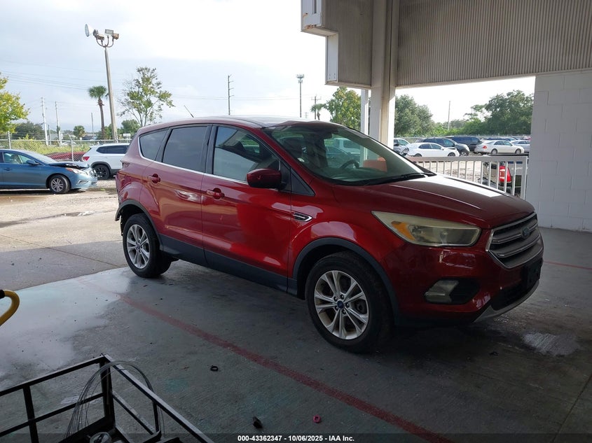 FORD ESCAPE SE