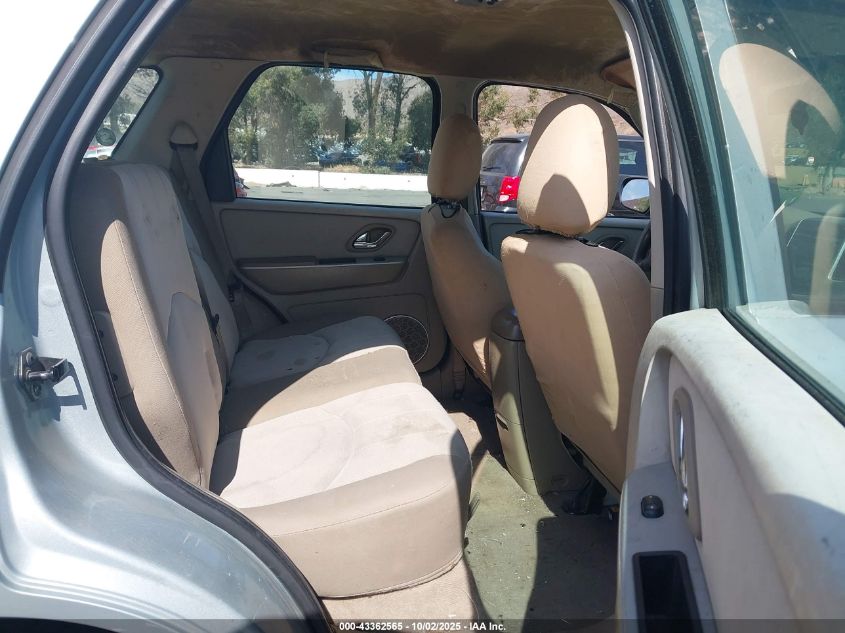 2005 Mercury Mariner Convenience VIN: 4M2YU56Z95DJ27575 Lot: 43362565