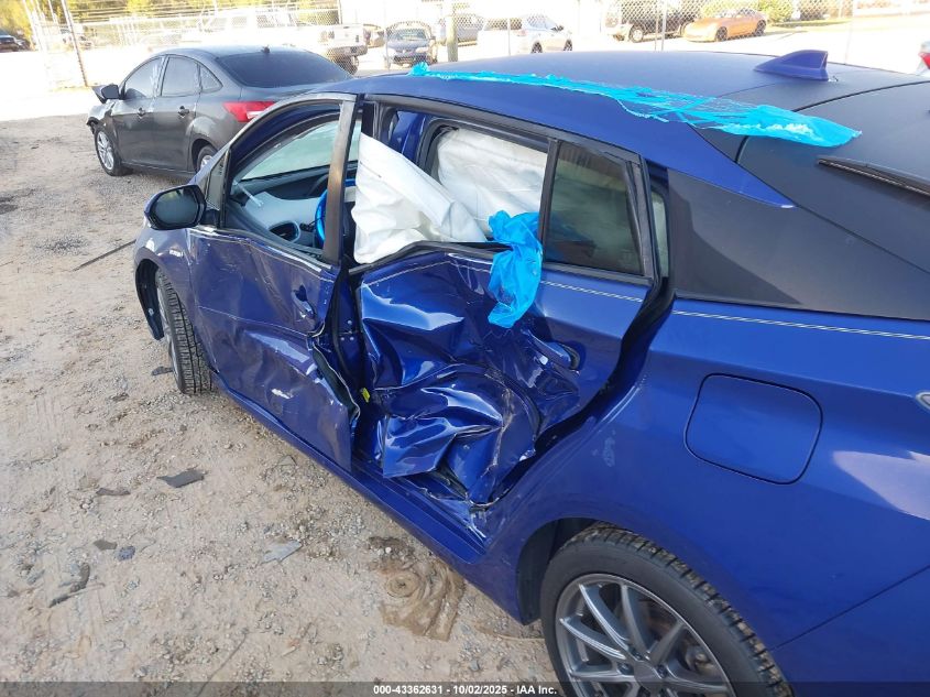 2018 Toyota Prius Three VIN: JTDKARFU4J3545414 Lot: 43362631