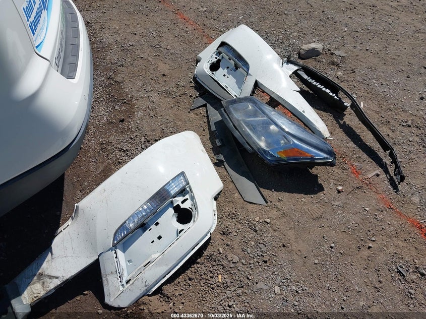 2013 CHEVROLET TRAVERSE 1LT 1GNKRGKD1DJ200450