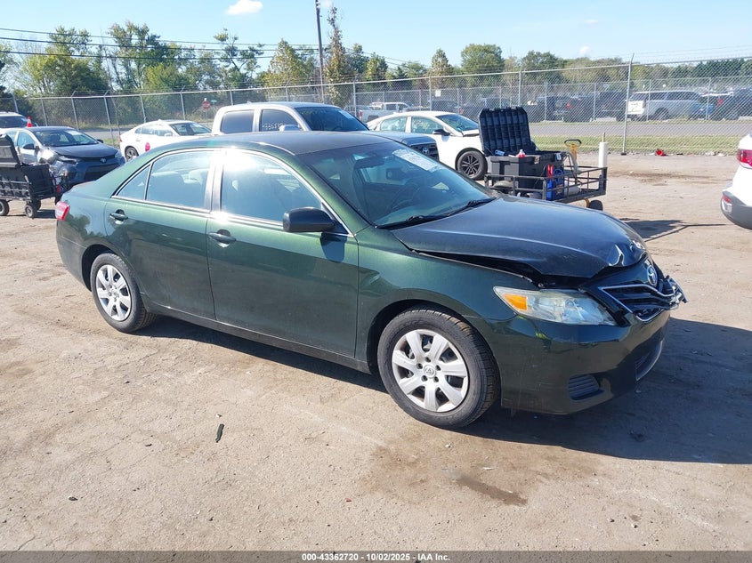 TOYOTA CAMRY LE