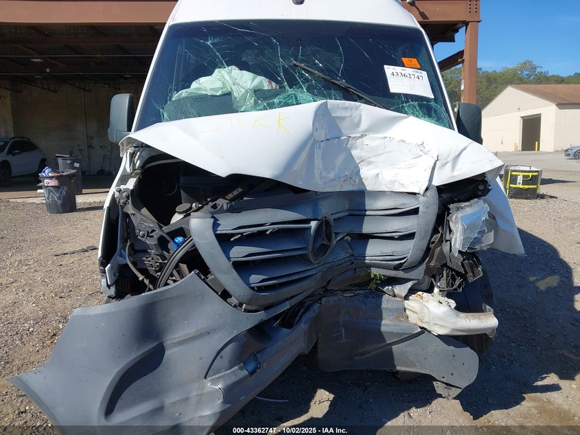 2021 MERCEDES-BENZ SPRINTER 2500 STANDARD ROOF I4 DIESEL - W1W4DBHY4MT054003
