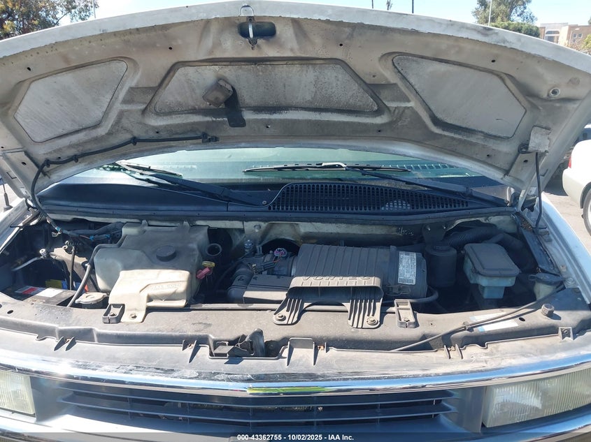 2002 Chevrolet Express VIN: 1GAHG39R821238251 Lot: 43362755