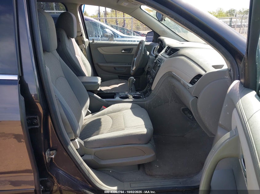 2015 CHEVROLET TRAVERSE 1LT - 1GNKVGKD1FJ372475