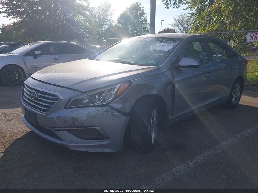 2016 HYUNDAI SONATA SE - 5NPE24AF9GH287944