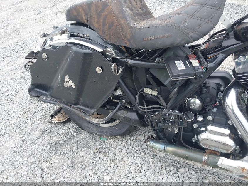 2016 Harley-Davidson Flhx Street Glide VIN: 1HD1KBM19GB686436 Lot: 43362779