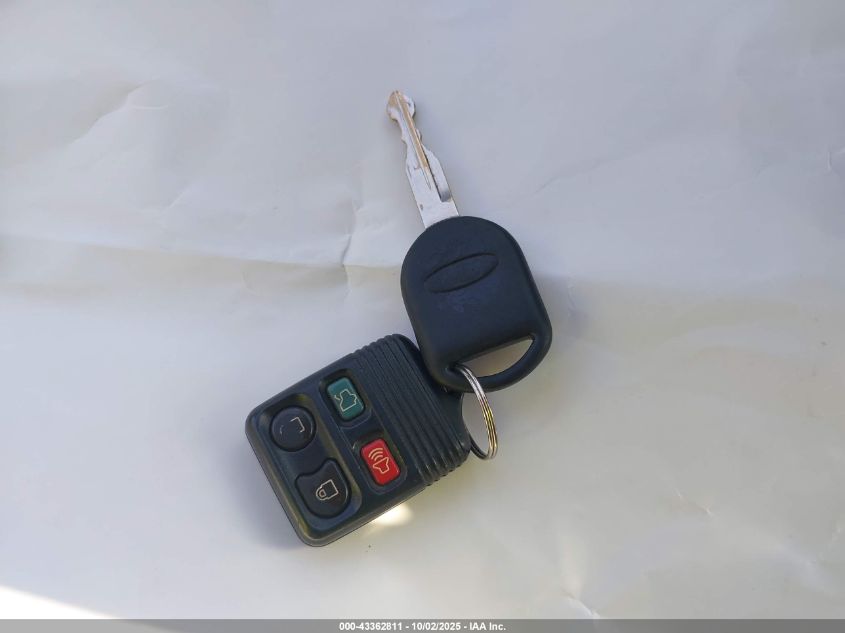 2007 Ford Focus S/Se/Ses VIN: 1FAHP34N57W210984 Lot: 43362811