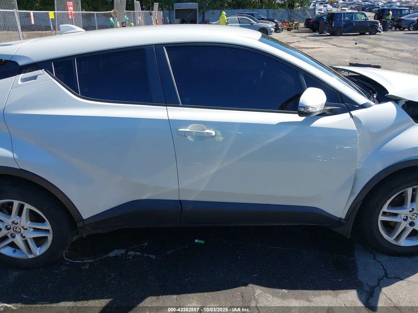 2021 TOYOTA C-HR LE NMTKHMBX6MR133432