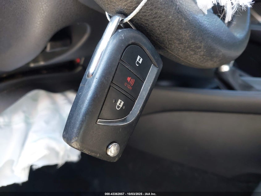 2021 TOYOTA C-HR LE NMTKHMBX6MR133432