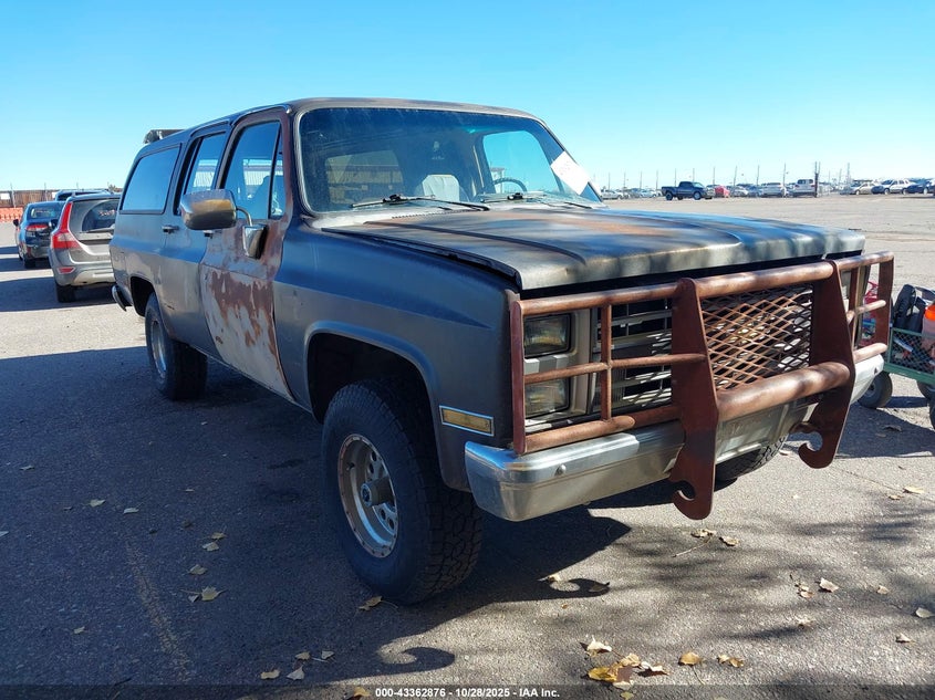 1987 Chevrolet Suburban V10