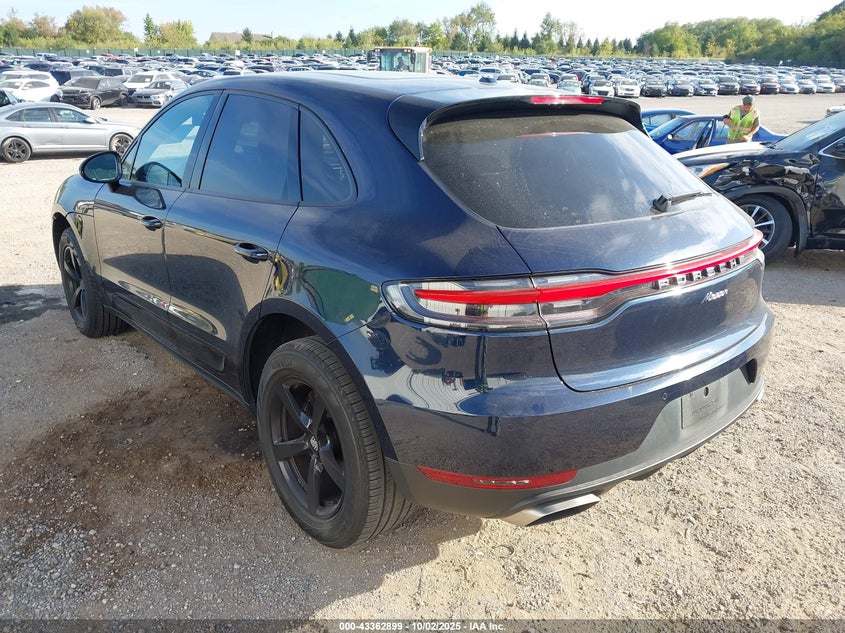 WP1AA2A58MLB07808 2021 PORSCHE MACAN photo no. 3