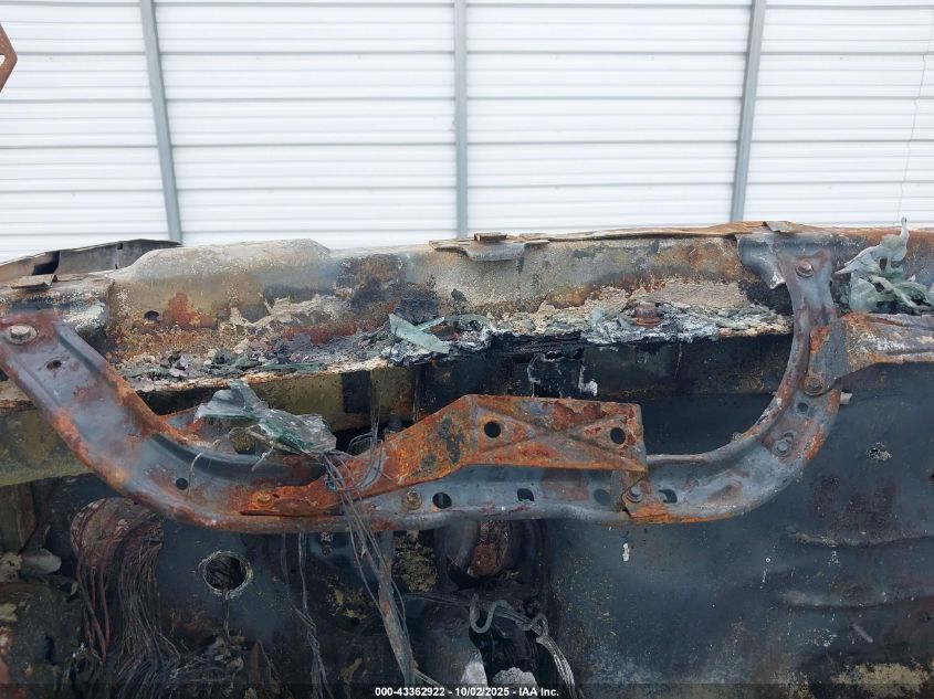 2005 Chevrolet Silverado 1500 Ls VIN: 1GCEC19T05Z320227 Lot: 43362922