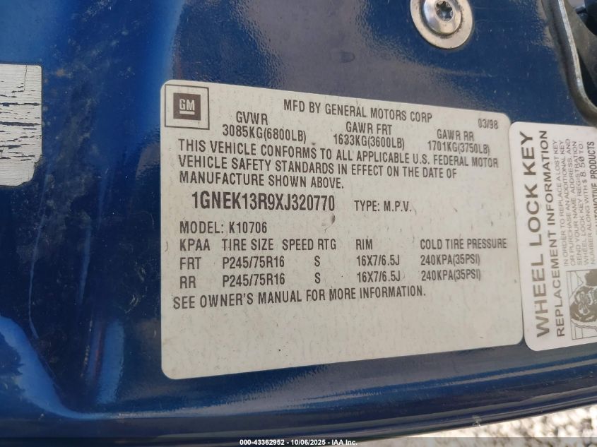 1999 Chevrolet Tahoe Ls VIN: 1GNEK13R9XJ320770 Lot: 43362952