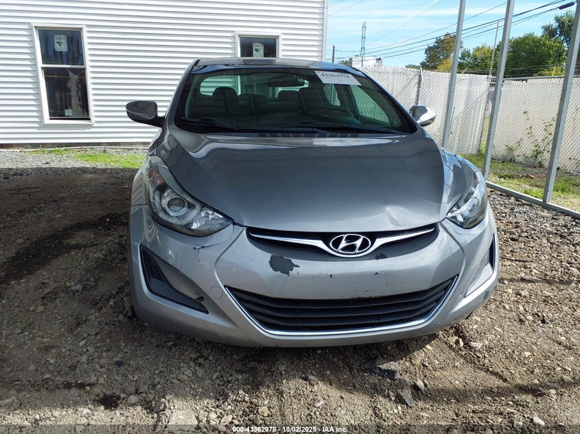 2015 HYUNDAI ELANTRA SE - KMHDH4AE2FU265902