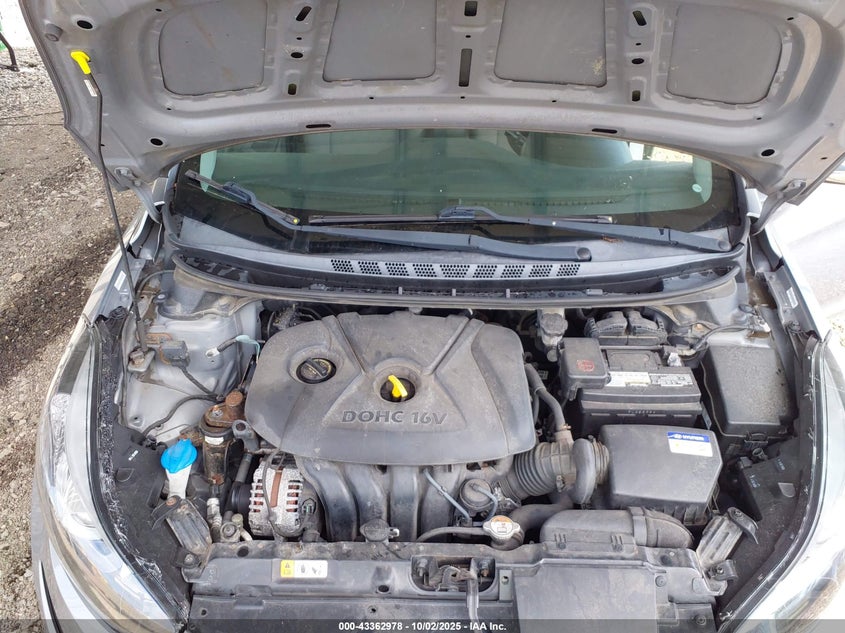 2015 HYUNDAI ELANTRA SE - KMHDH4AE2FU265902