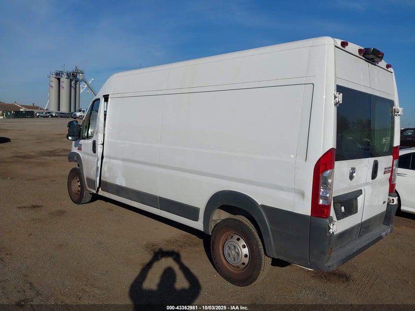 3C6TRVDG3JE100696 2018 RAM PROMASTER CITY photo no. 3