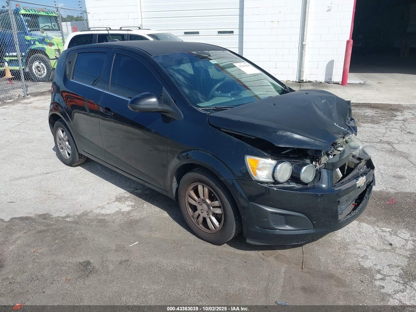 CHEVROLET SONIC LT AUTO