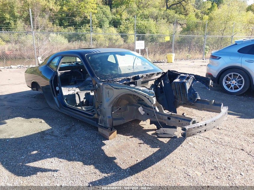 DODGE CHALLENGER R/T PLUS SHAKER