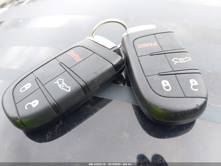 2015 Dodge Challenger R/T Plus Shaker VIN: 2C3CDZBT5FH850308 Lot: 43363115