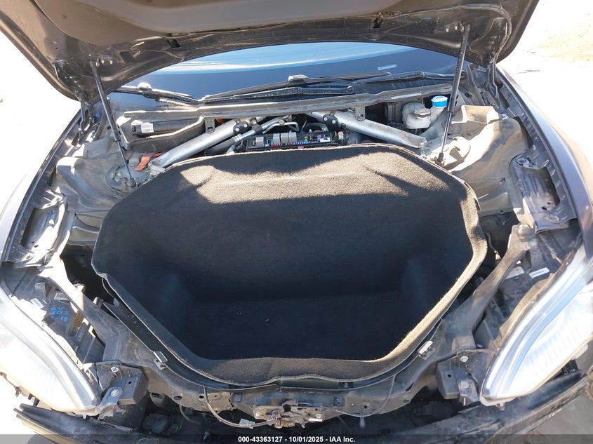 2016 Tesla Model S 60D/70D/75D/85D/90D VIN: 5YJSA1E26GF129409 Lot: 43363127